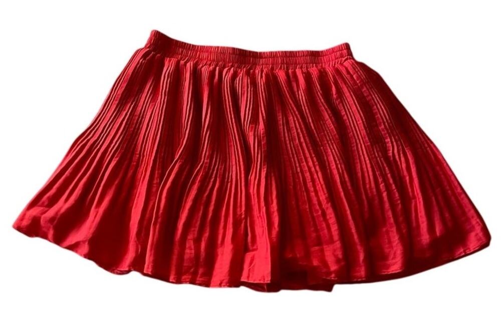 Pleated Red Mini Pleated Skort Size Medium Feminine Flowy Holiday Club Tennis